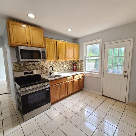 6806 Broadway Guttenberg NJ 07093