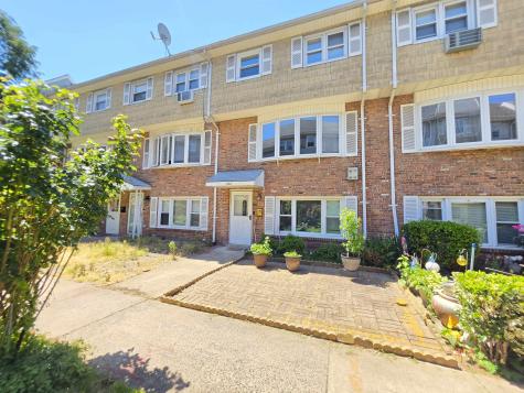 9 Elna Court Bayonne NJ 07002