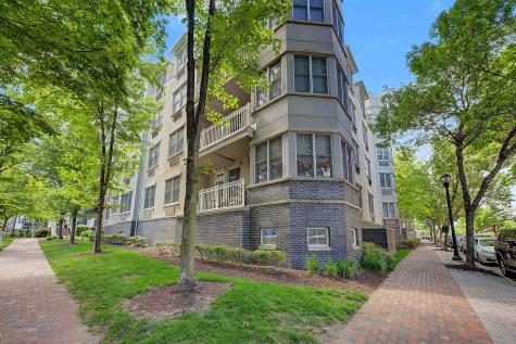 4 Constellation Place Jersey City NJ 07305