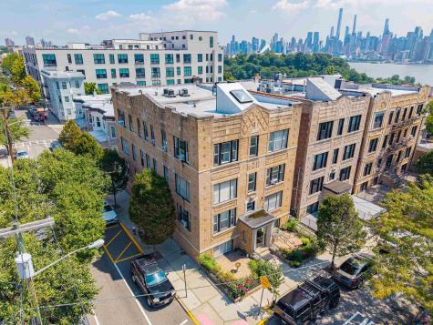 18 Oak Street Weehawken NJ 07086
