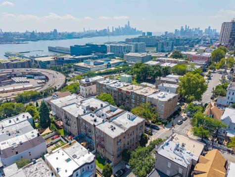 18 Oak Street Weehawken NJ 07086