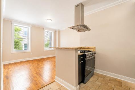 18 Oak Street Weehawken NJ 07086