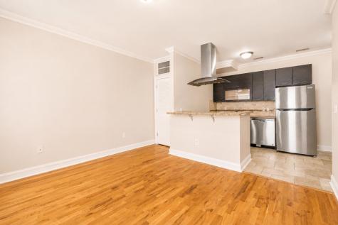 18 Oak Street Weehawken NJ 07086