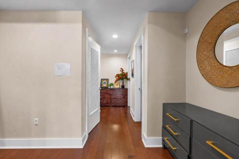 100 Eton Row Weehawken NJ 07086