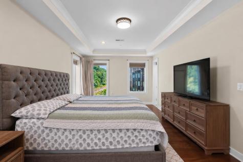 100 Eton Row Weehawken NJ 07086