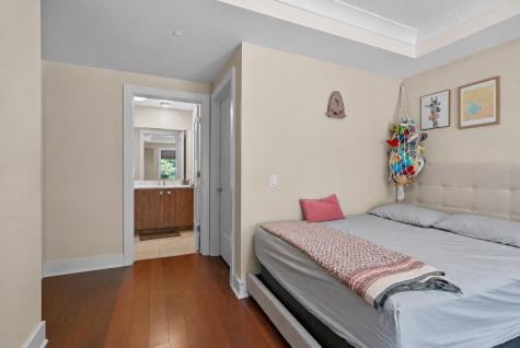 100 Eton Row Weehawken NJ 07086