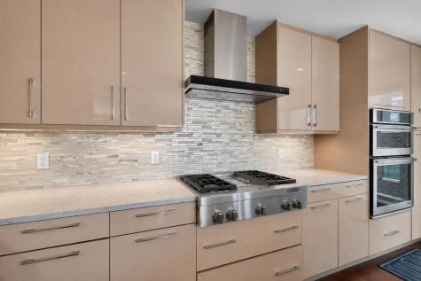 100 Eton Row Weehawken NJ 07086