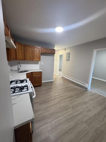 180 Bayview Avenue Jersey City NJ 07305