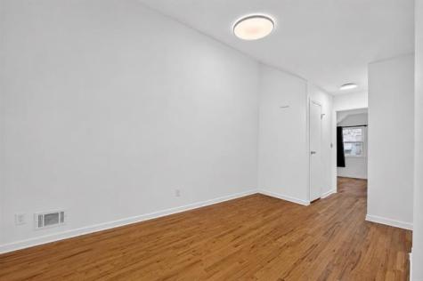 16 Crossgate Road Jersey City NJ 07305