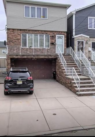 110 Humphrey Avenue Bayonne NJ 07002