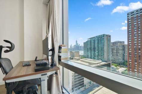 75 Park Lane South Jersey City NJ 07310