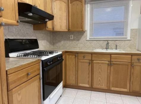 121 Mallory Avenue Jersey City NJ 07304