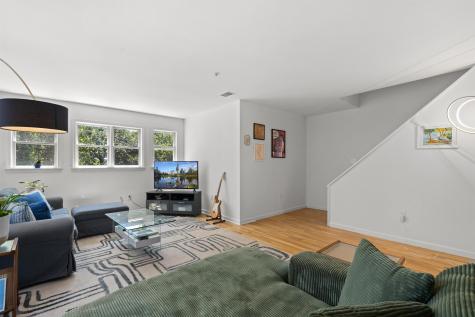39B Hamilton Avenue Weehawken NJ 07086