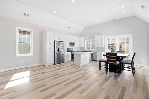 131 76th Street North Bergen NJ 07047