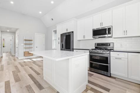 131 76th Street North Bergen NJ 07047