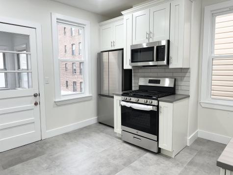 84 Dekalb Avenue Jersey City NJ 07306