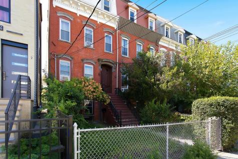 289 Forrest Street Jersey City NJ 07304