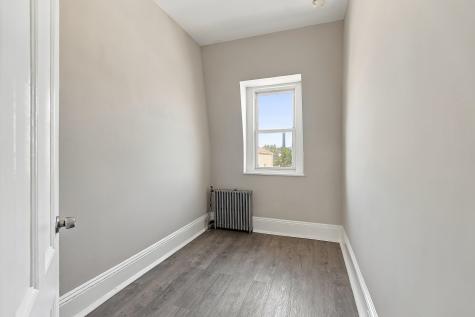 289 Forrest Street Jersey City NJ 07304