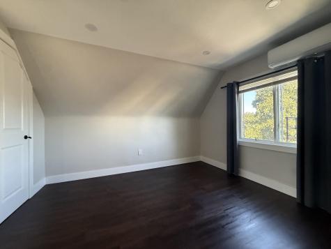 8516 3rd Avenue North Bergen NJ 07047