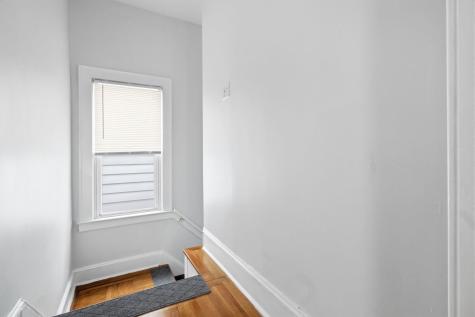 211 Mcadoo Avenue Jersey City NJ 07305