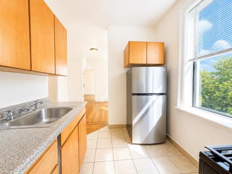 429 Fairmount Avenue Jersey City NJ 07306