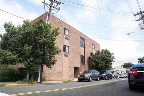 3900 Liberty Avenue North Bergen NJ 07047