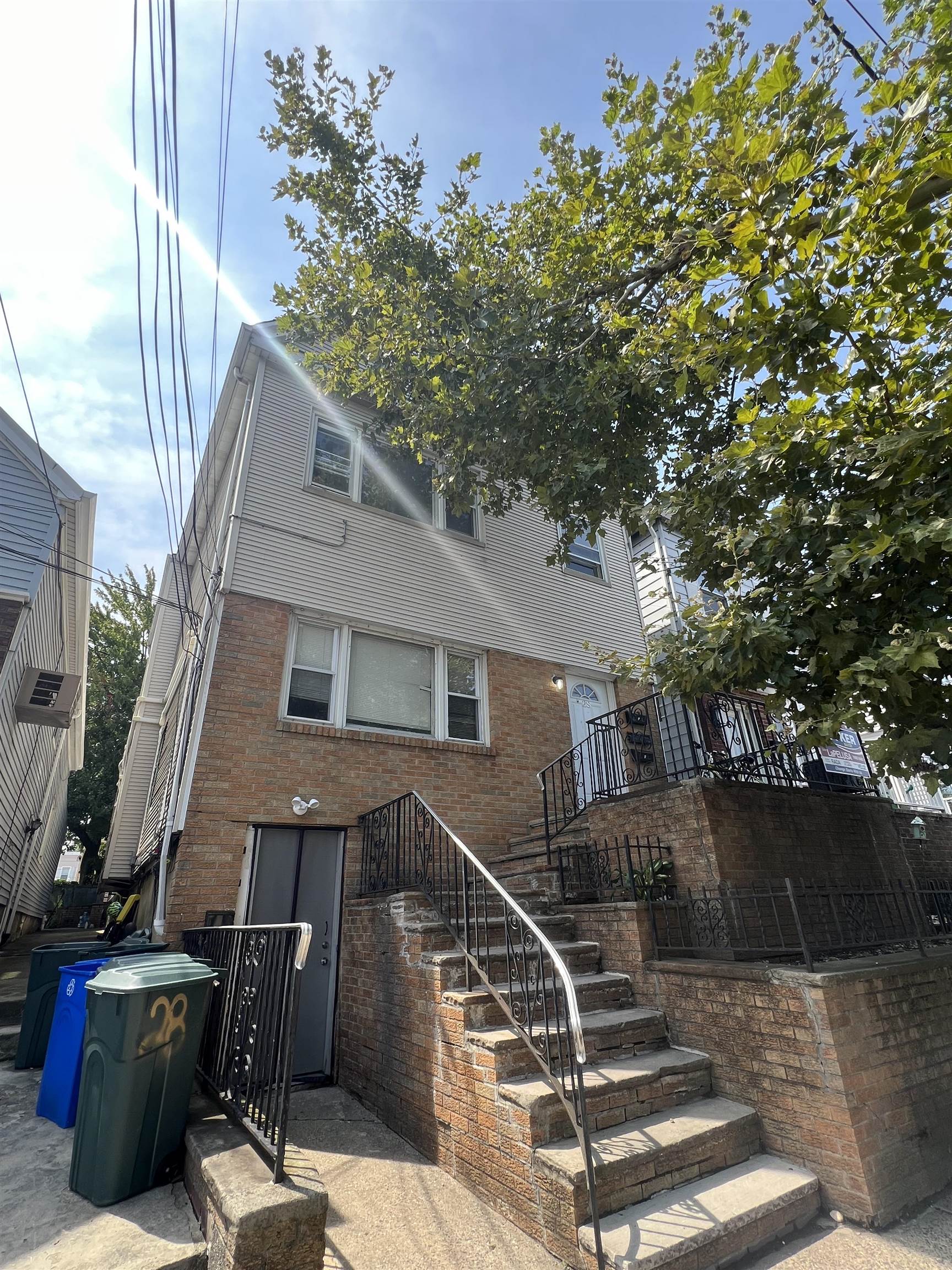 28 East 47th Street Bayonne NJ 07002