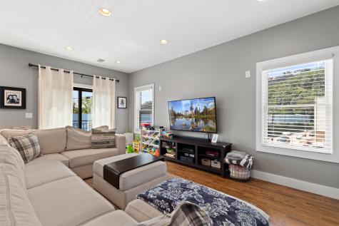 48 West 18th Street Weehawken NJ 07086
