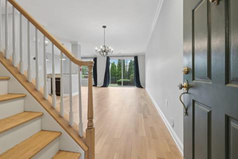 66 Lydia Drive Guttenberg NJ 07093