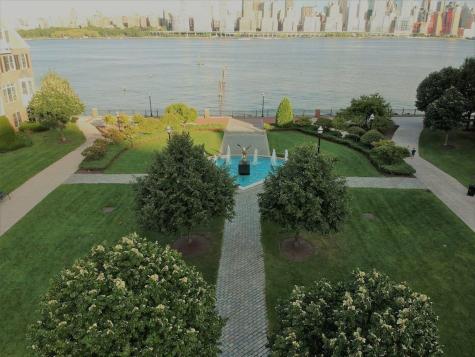 66 Lydia Drive Guttenberg NJ 07093