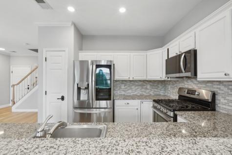 66 Lydia Drive Guttenberg NJ 07093