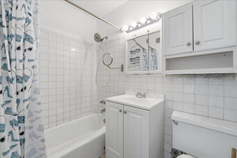 6040 Boulevard East West New York NJ 07093