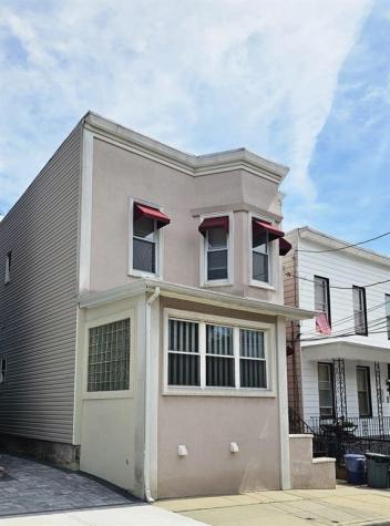 6808 Smith Avenue North Bergen NJ 07047