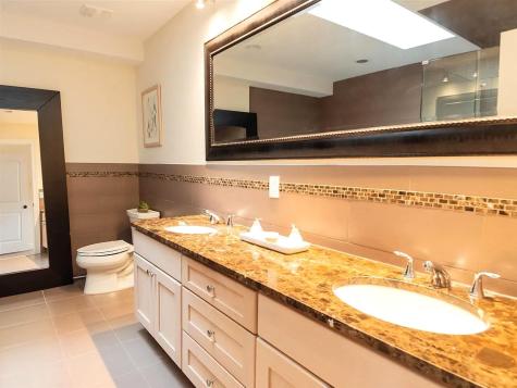 21 Jacobs Landing Way Secaucus NJ 07094