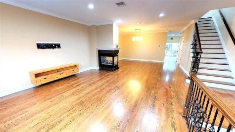 21 Jacobs Landing Way Secaucus NJ 07094