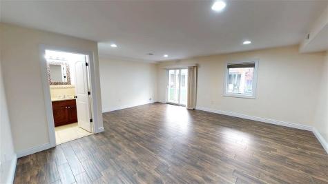 21 Jacobs Landing Way Secaucus NJ 07094