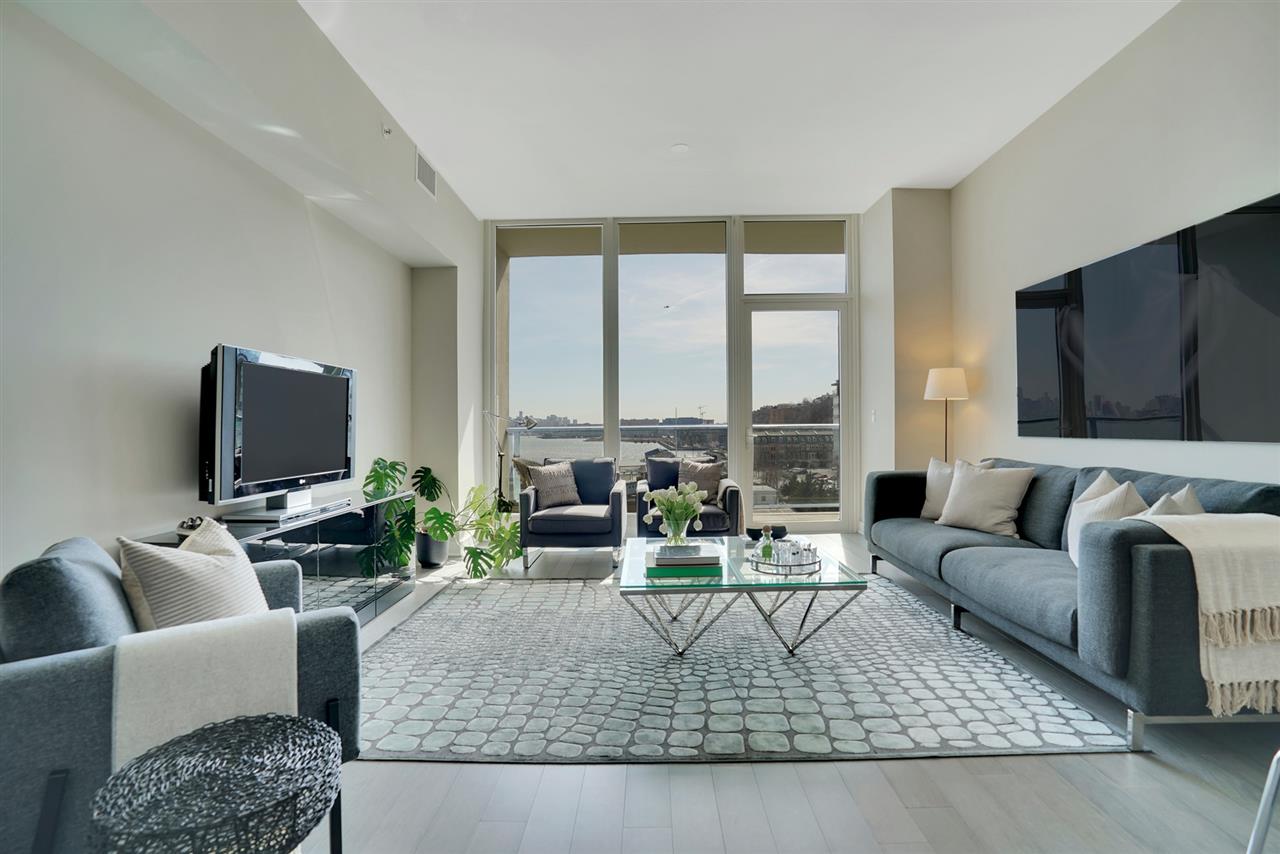 1200 Avenue At Port Imperial Weehawken NJ 07086