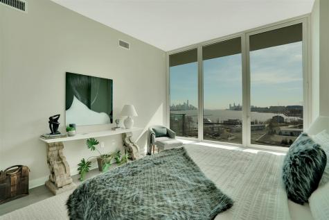 1200 Avenue At Port Imperial Weehawken NJ 07086