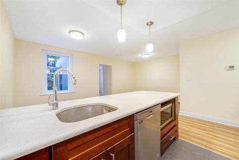 1026 Bloomfield Street Hoboken NJ 07030