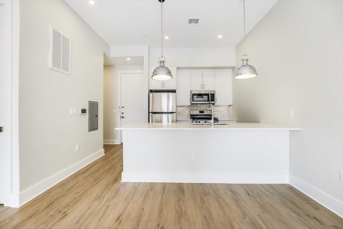 667-665 Grand Street Jersey City NJ 07304