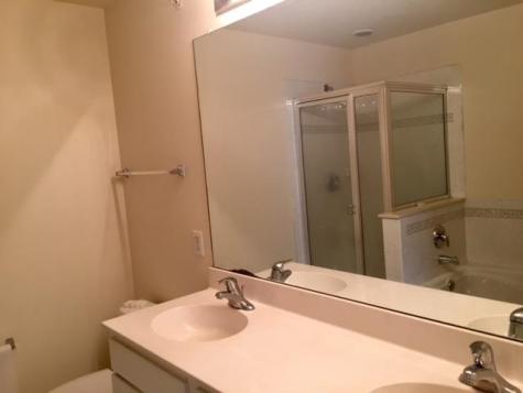 15 Alexander Court Jersey City NJ 07305