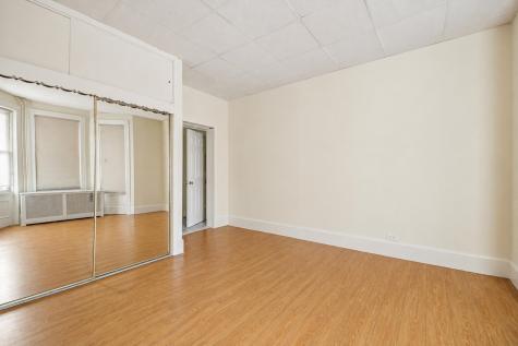414 Monastery Place Union City NJ 07087-4408