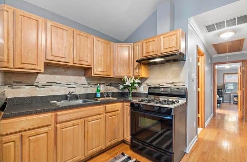 12 West 30th Street Bayonne NJ 07002