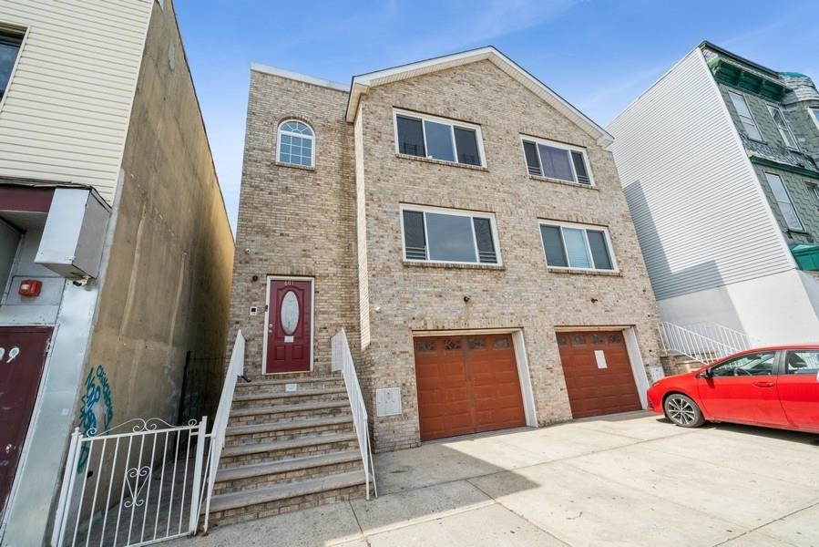601 Ocean Avenue Jersey City NJ 07305