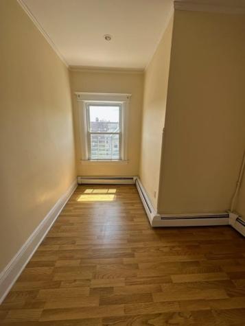 122 Jewett Avenue Jersey City NJ 07304