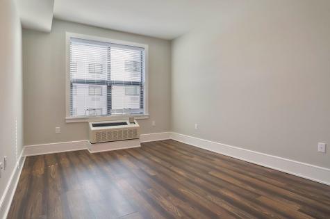32 Oakland Avenue Jersey City NJ 07306