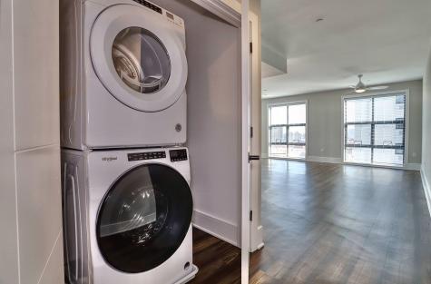 32 Oakland Avenue Jersey City NJ 07306