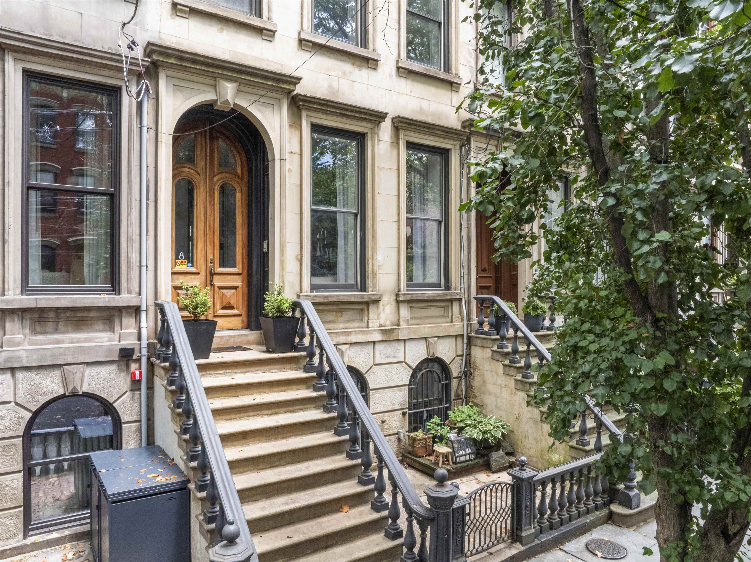 8 Paulmier Place Jersey City NJ 07302