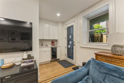 8 Paulmier Place Jersey City NJ 07302