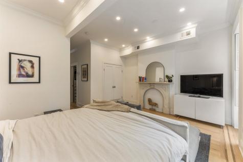 8 Paulmier Place Jersey City NJ 07302